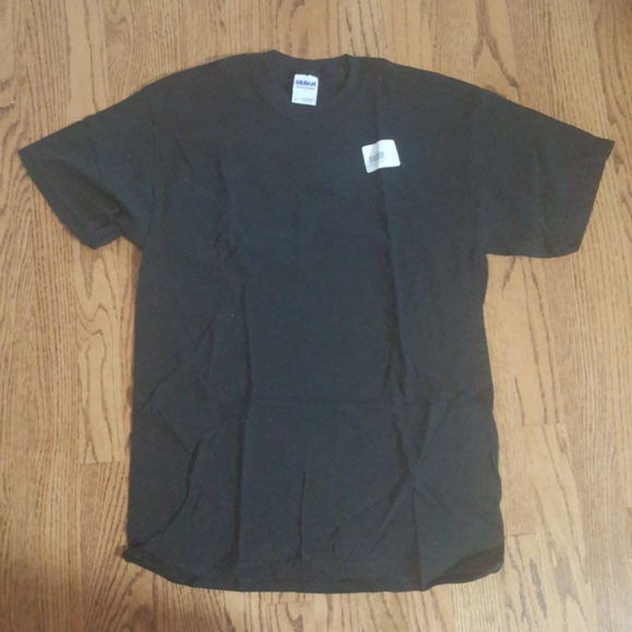 Men's Gildan cotton new solid black T-shirt medium - Picture 1 of 2